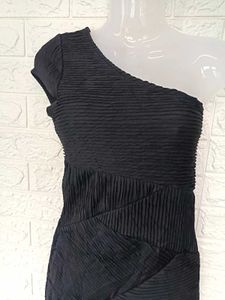 Imported  Black One-Shoulder Dress