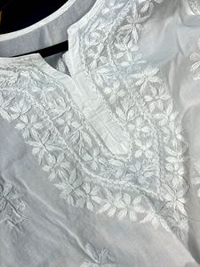White Embroidered Kurta