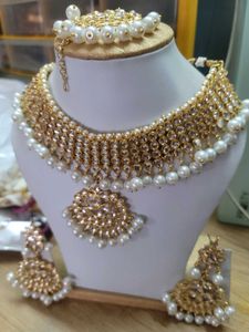 Kundan Pearl Neck Piece