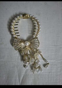 Metal Pearl &amp; Rhinestone Bow Hair Clip