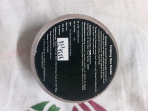 NUON Finishing Glow Compact