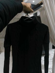 Elegant Black Knit Dress