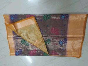 Synthetic Saree With Flower Design