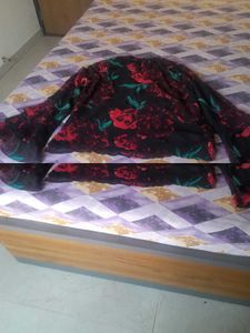 Floral Print Long Sleeve Top