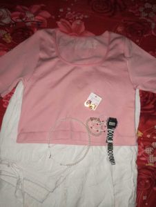 Pink Colour, Deep Neck Crop Top.