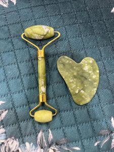 Jade Roller &amp; Gua Sha Set