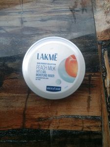 Lakme Peach Milk Moisturizer