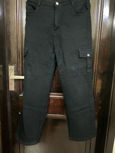 Black Cargo Pants