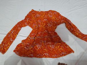 Floral Print Ruffle Top