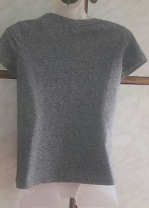 Woman&#39;s Tshirt