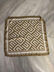 Geometric Print Scarf