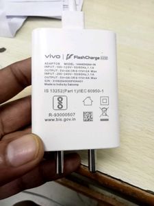 VIVO MOBILE CHARGER TYPE C NEW AND ORIGINAL