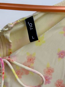 IT GIRL Floral Dress