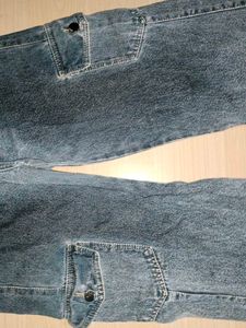 Cargo Jeans