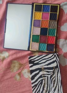 Makeup revolution London  Integrity Wild Animal