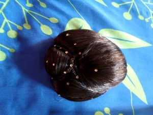 Hair Extensions &amp; Bun