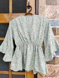 Chic Floral Top