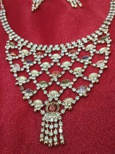 Necklace Set With Earring