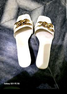 2Heels+1boot+5gifts🎁