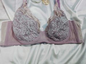 🇳🇿💫🎀 Triumph Imported Bra
