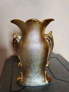 Beautiful Golden 💛 Colour Flower Vase 😍