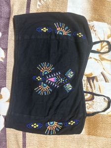 Black Boho-Inspired Embroidered Crop Top🪡