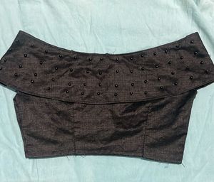 women  boat neck black blouse