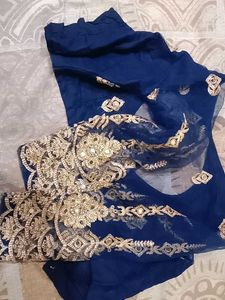 Elegant Grey Saree ,Blouse And Peticoat Newly Sare