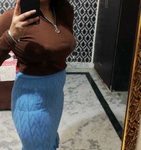 Combo Woolen Skirt And Top