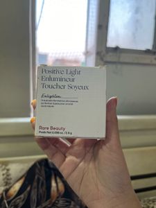 Rare Beauty Highlighter