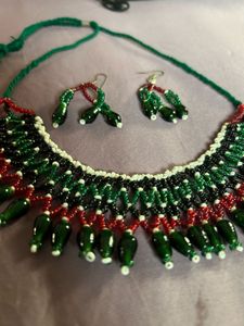I Selling Necklace