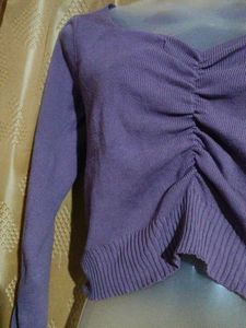 Lavender long sleeve crop top
