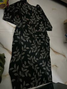 Buy Green Kurta Top And Get Blackfree