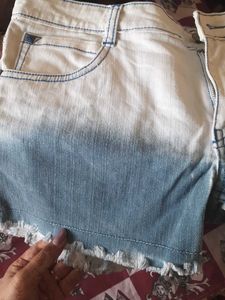 Dual Tone Jeans Shorts