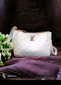 Louis Vuitton White Slingbag