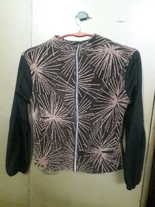 black and rose gold crop top