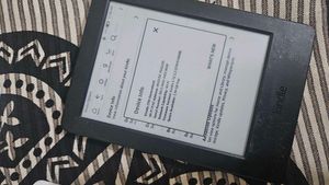 Amazon Kindle 7th Gen