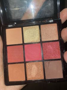 Staze Oh My Shadow Palette