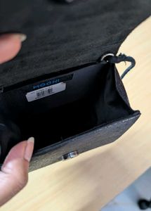 Mochi Crossbody Mobile Purse