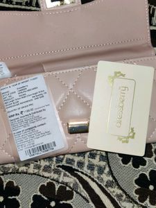 DressBerry Wallet