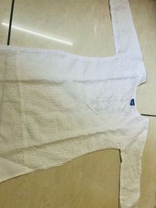White Embroidered Kurta