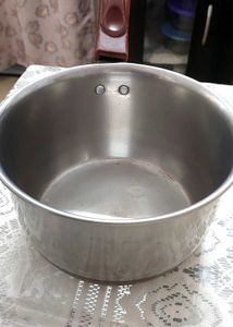 Stainless Steel Saucepan