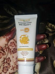 Origen Sunscreen SPF 50+ Vitamin C