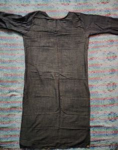Women Daily Wear Beautiful Kurta