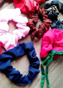Scrunchie Set (Pack Of 8+1)
