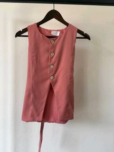 Chic Sleeveless Top
