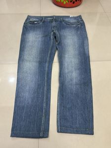 Straight Fit Jeans