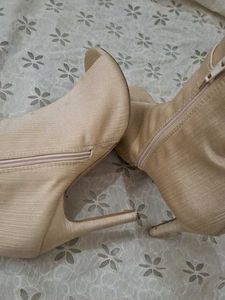 Stylish Peep-Toe Booties