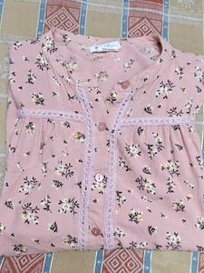Pink Floral Top + Guess Premium Blue Jeans Combo