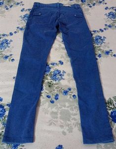 Stylish Blue Denim Jeans – Slim Fit Deni